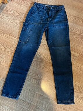 American Eagle Carpenter Mom Jeans 6 Long